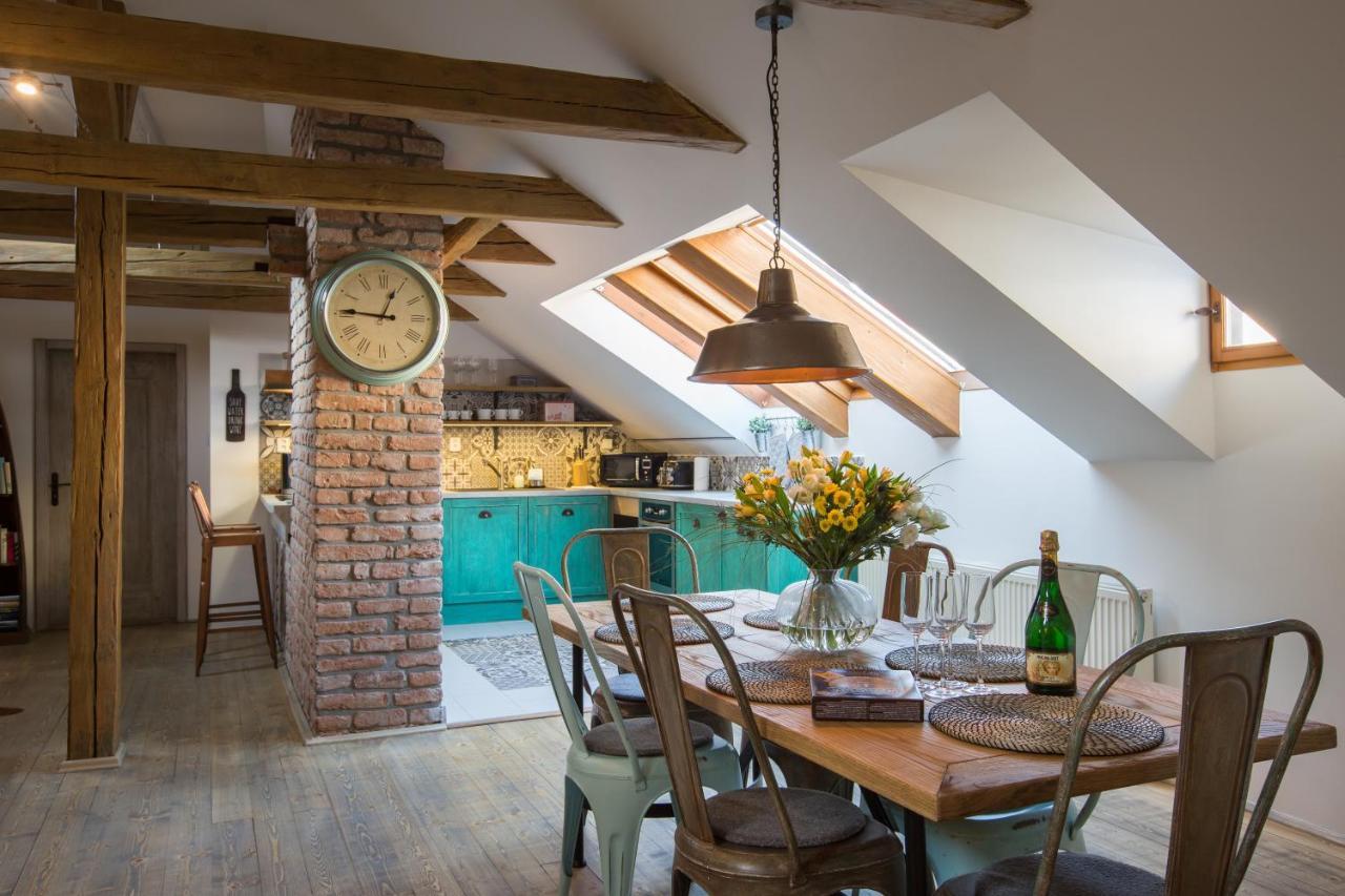 Gigantic Boho Chic 3 Bedroom 3 Bathroom Loft With Hanging Chair Apartmán