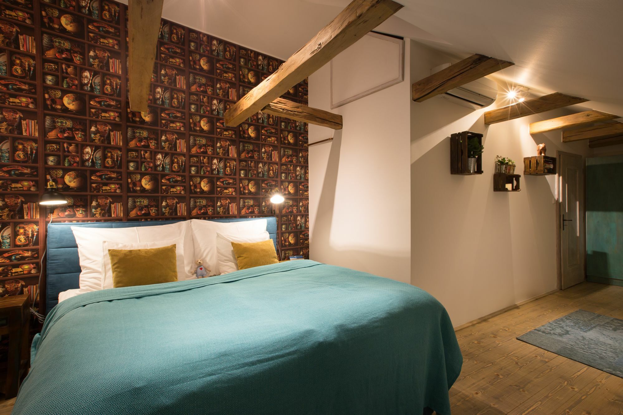 Gigantic Boho Chic 3 Bedroom 3 Bathroom Loft With Hanging Chair Praha